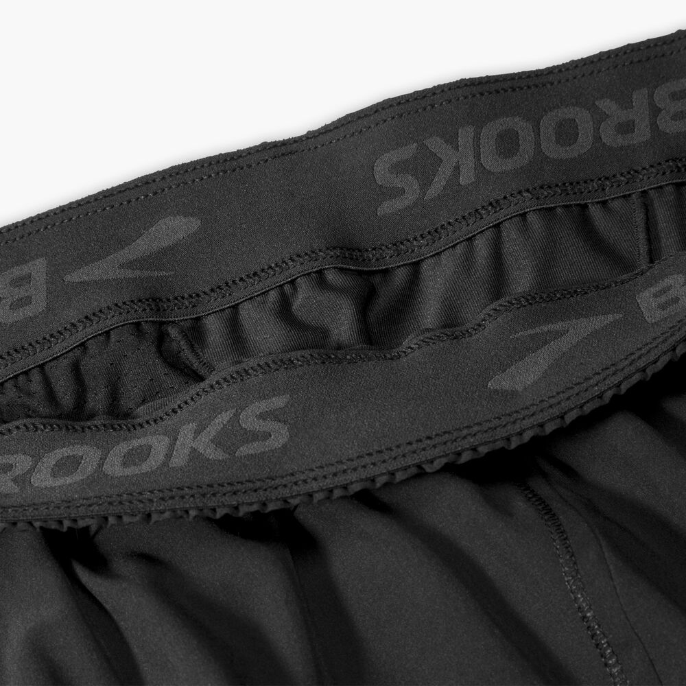 Brooks Chaser 5" 2-in-1 Short - Schwarz