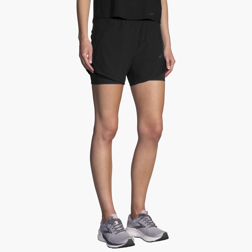 Brooks Chaser 5" 2-in-1 Short - Schwarz
