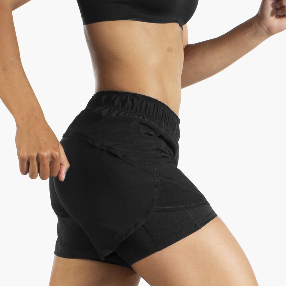 Brooks Chaser 5" 2-in-1 Short - Schwarz