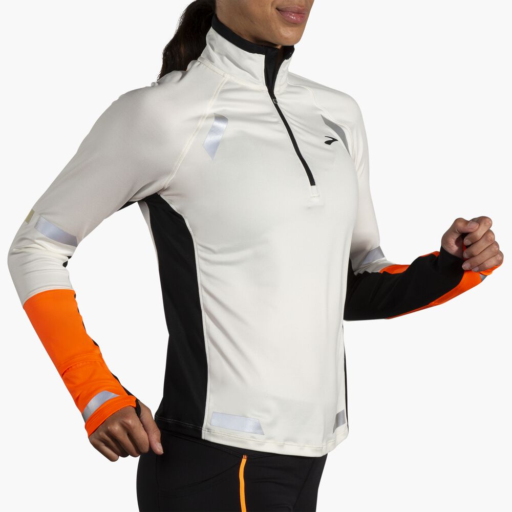 Brooks Run Visible 1/2 Zip 2.0 - Ecru/Fluoro Flash/Schwarz